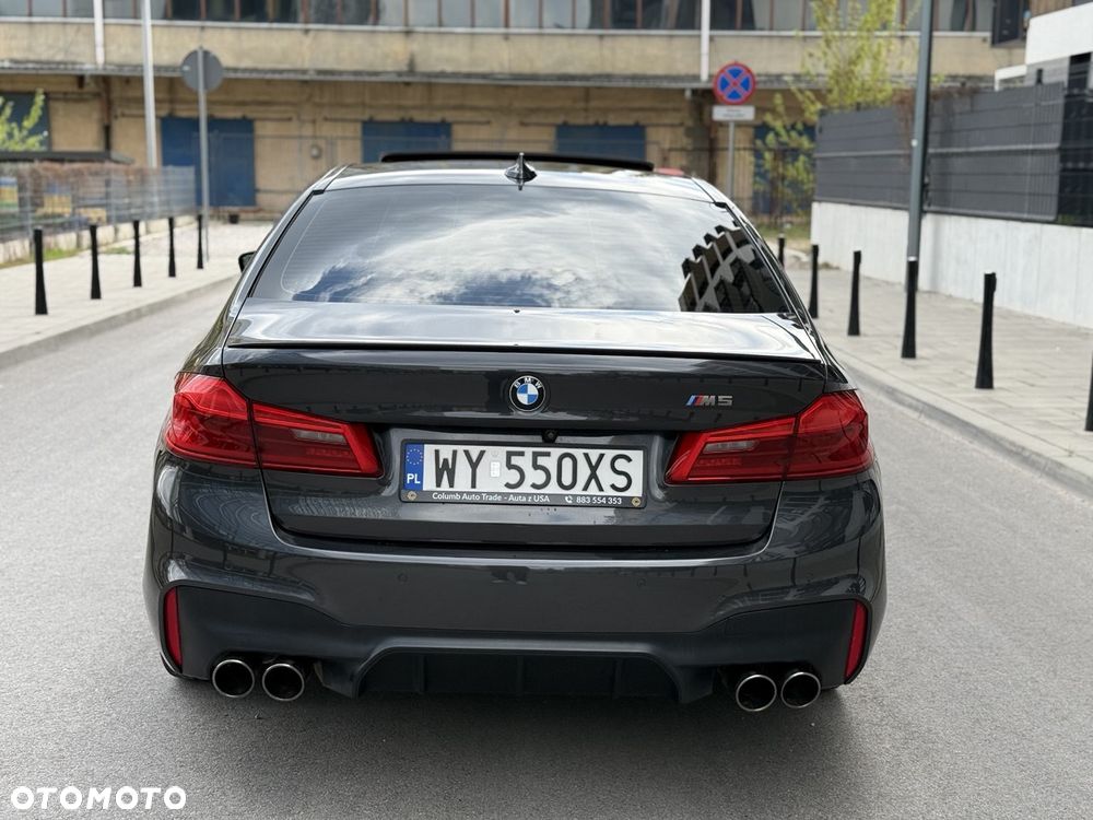 BMW Seria 5 M550i xDrive - 12