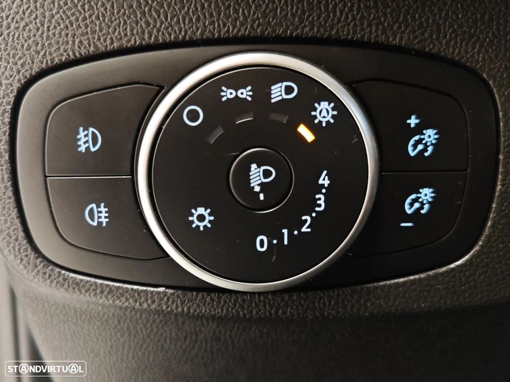 Ford Focus SW 1.0 EcoBoost MHEV Connected - 24