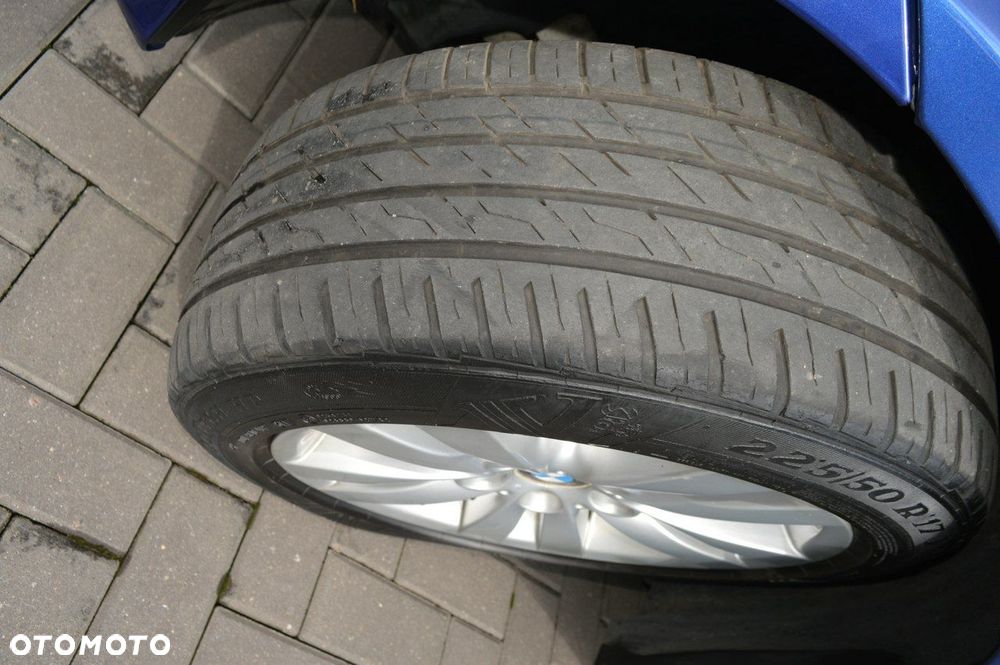 BMW Seria 3 318i - 3