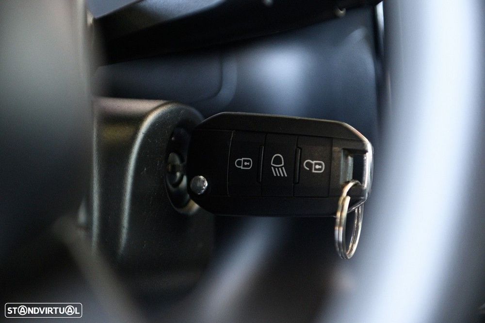 Citroën C3 1.2 PureTech Shine - 35