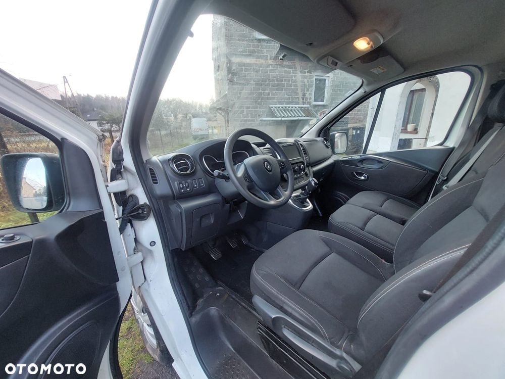 Renault Trafic - 6