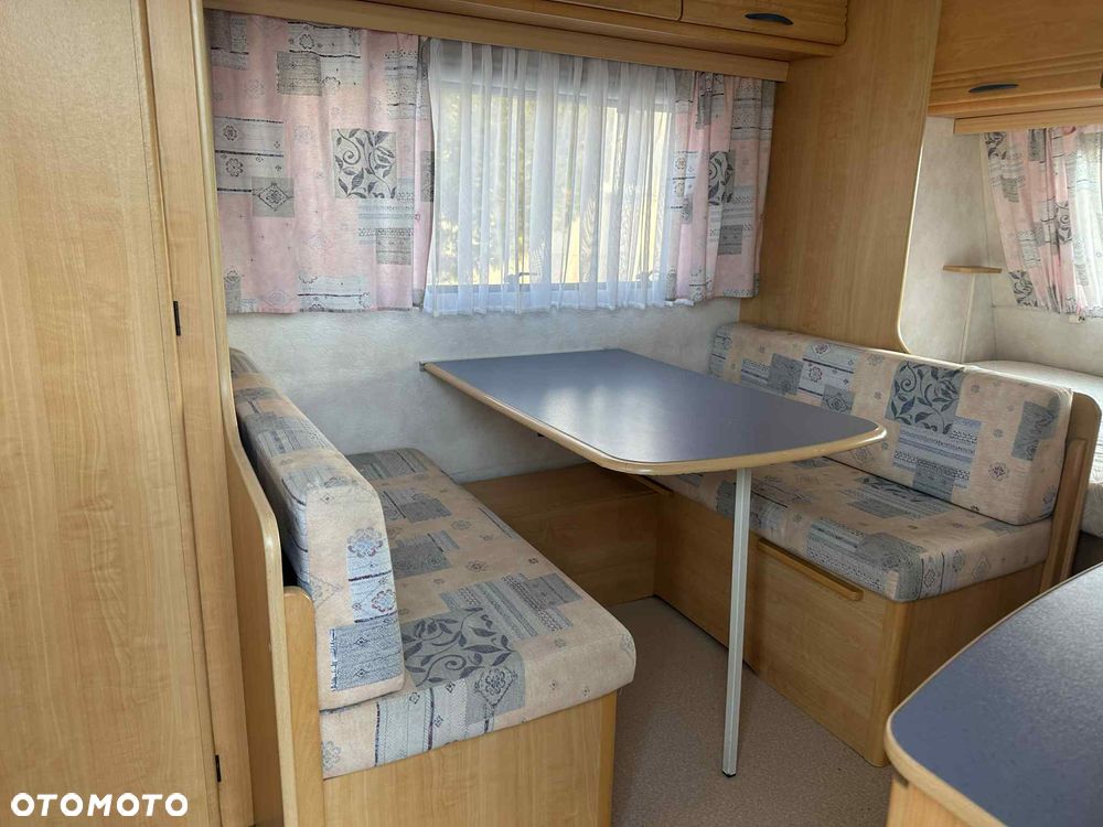 Caravelair ANTARES 400 _ WC, TRUMATIC, 2 Łożka, Stolik, Lodówka, Zlew, Kuchenka - 10
