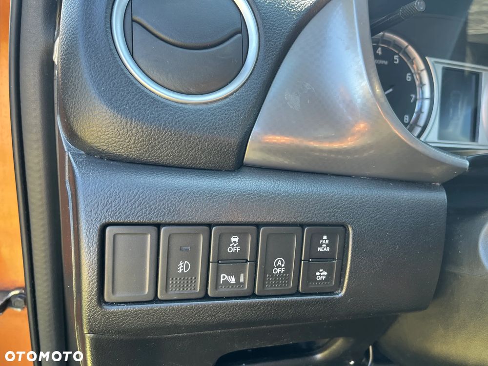 Suzuki Vitara 1.6 Premium 2WD - 24