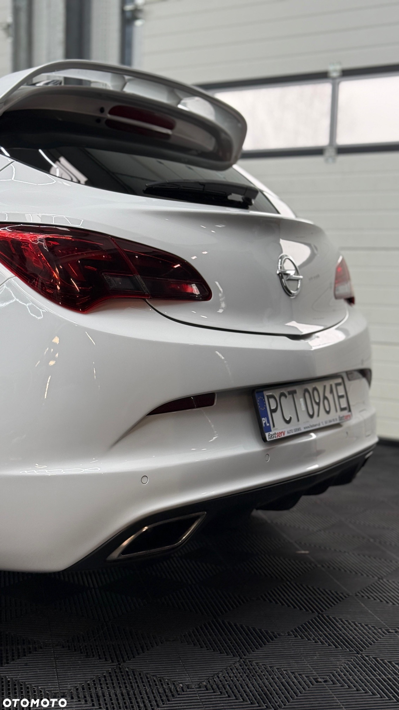 Opel Astra OPC Start/Stop - 7