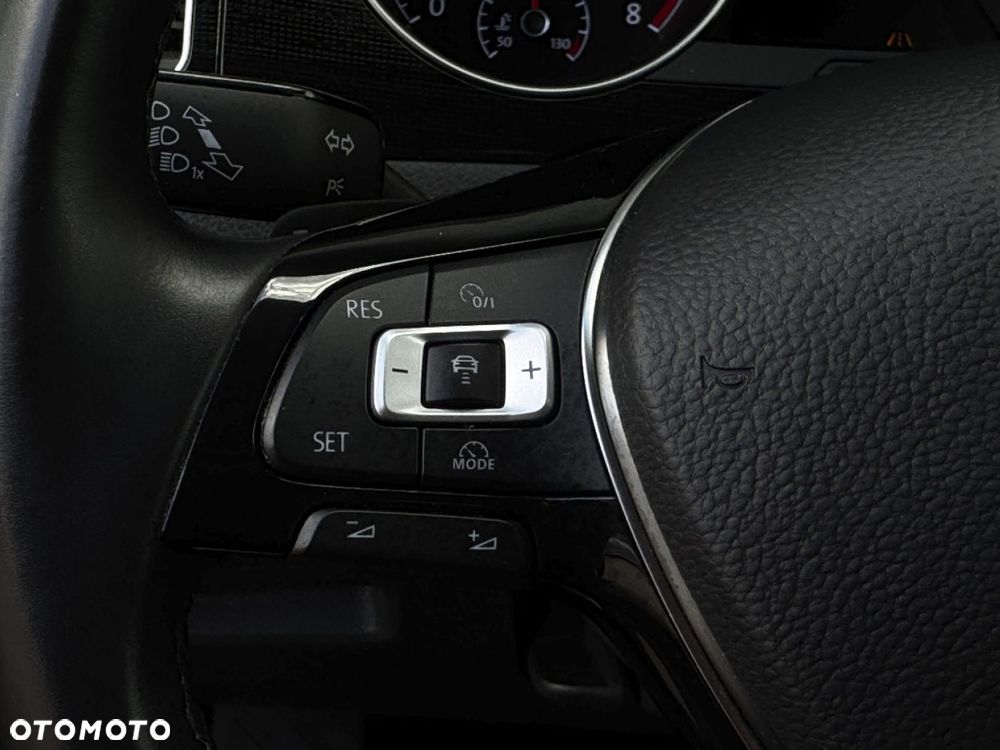 Volkswagen Golf Sportsvan SV 1.5 TSI ACT Highline DSG - 34