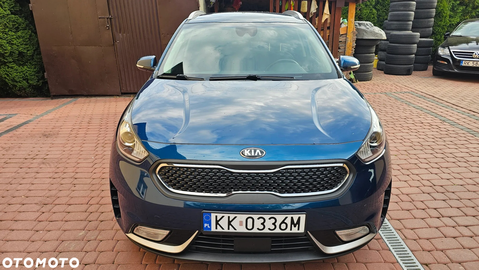 Kia Niro 1.6 GDI Hybrid L - 16