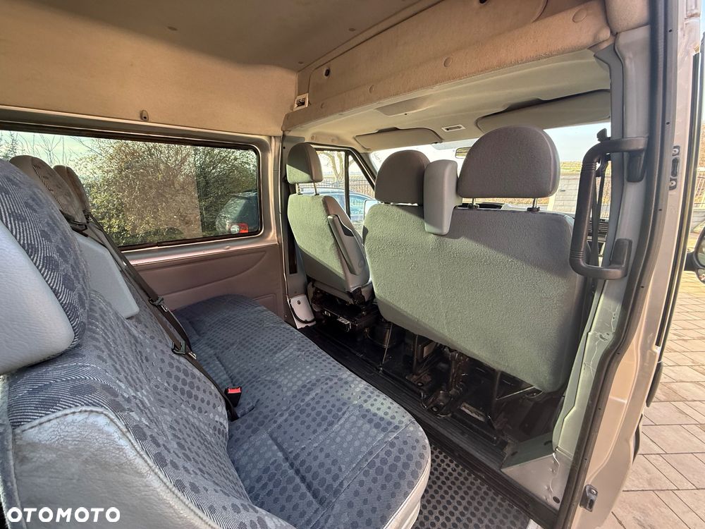 Ford Transit - 6