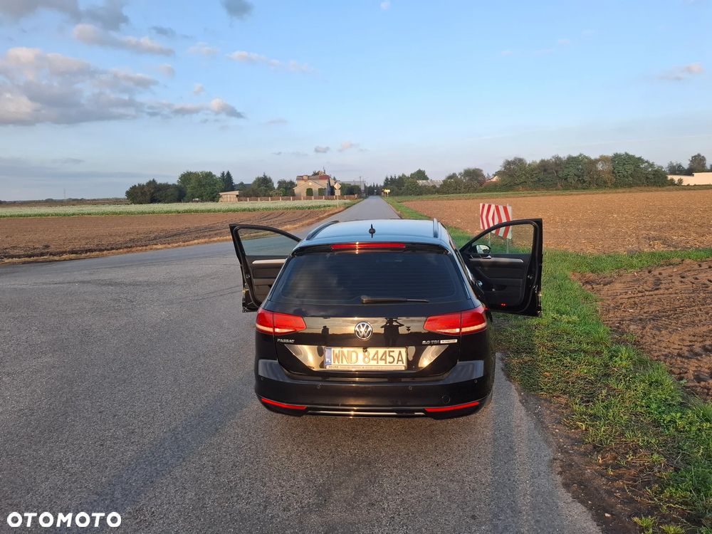 Volkswagen Passat - 2