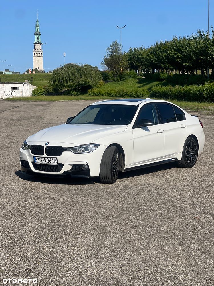 BMW Seria 3 328i - 1