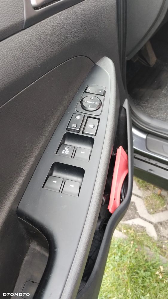 Hyundai Tucson - 16