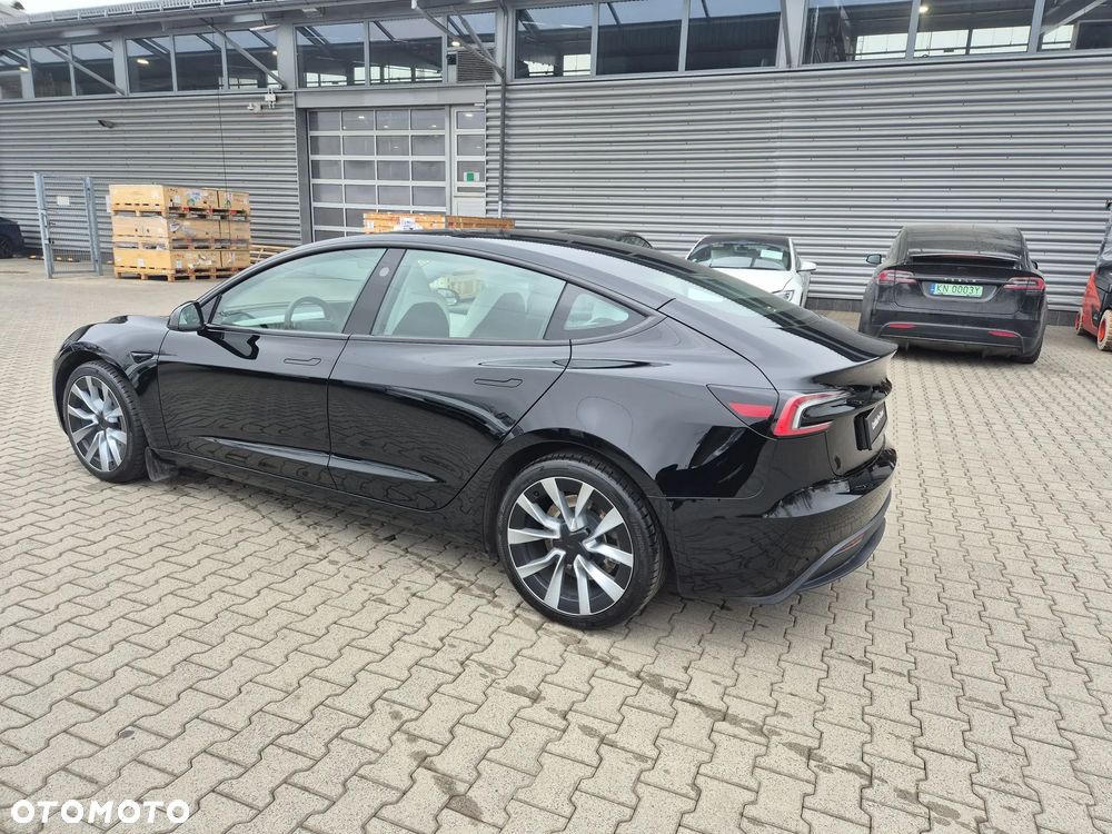 Tesla Model 3 Long Range AWD - 7
