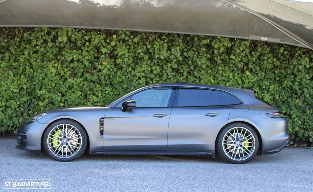 Porsche Panamera 4 E-Hybrid — fotografia 7