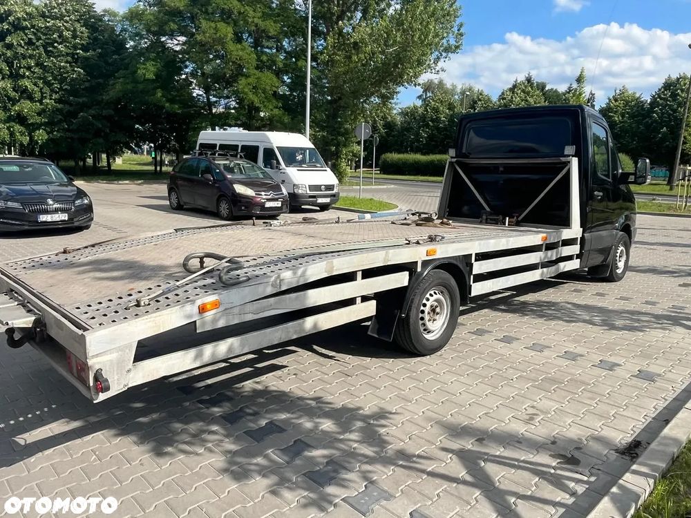 Mercedes-Benz Sprinter - 4