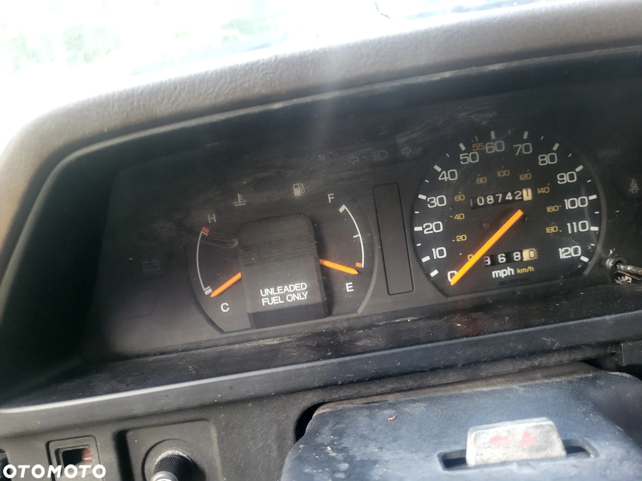Honda Civic 1.4 L - 6