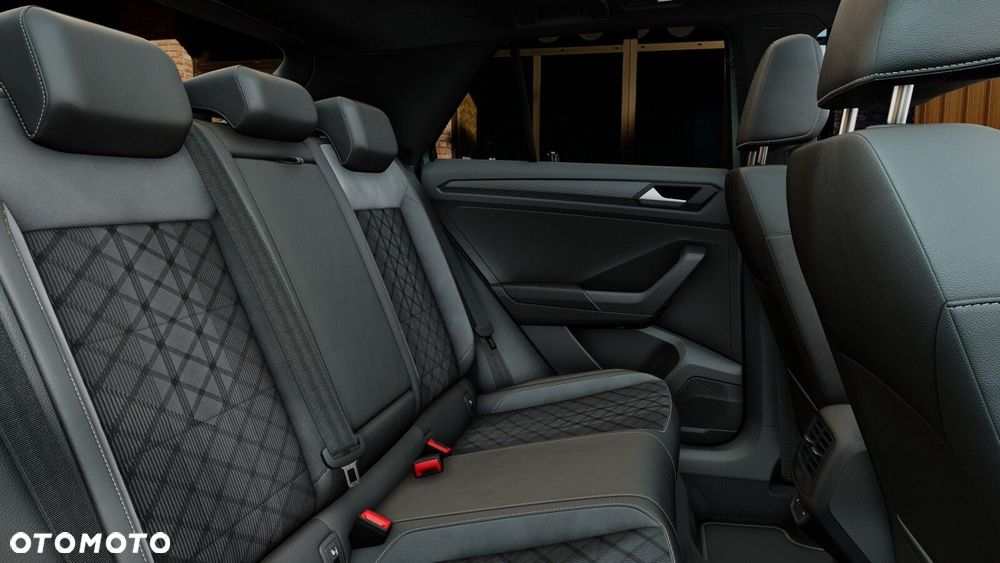 Volkswagen T-Roc - 13