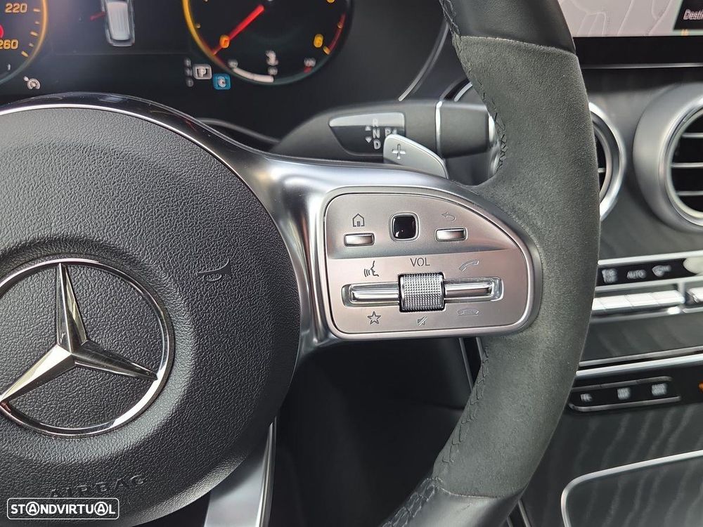 Mercedes-Benz GLC 220 d 4Matic 9G-TRONIC AMG Line Plus - 17