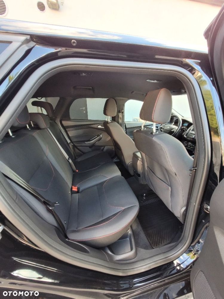 Ford Focus 2.0 TDCi ST-Line Black ASS - 13