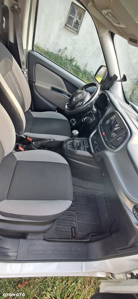 Fiat Doblo - 11