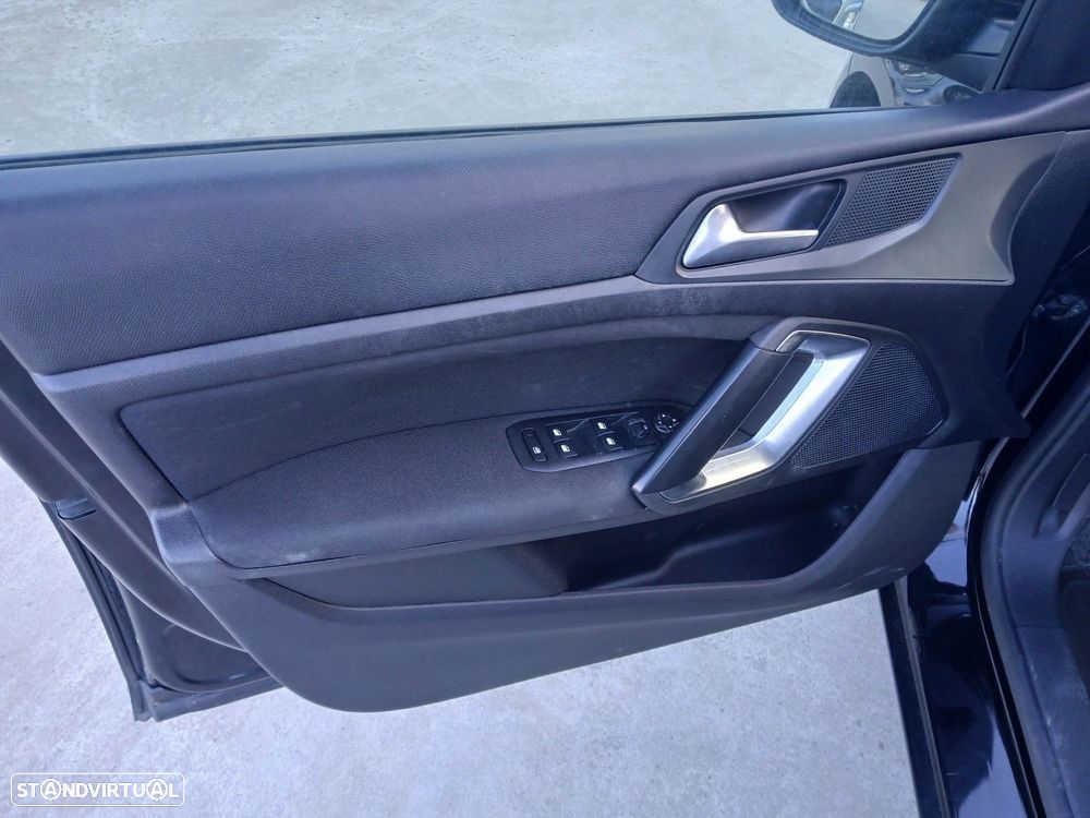 Peugeot 308 SW 1.5 BlueHDi Active - 14