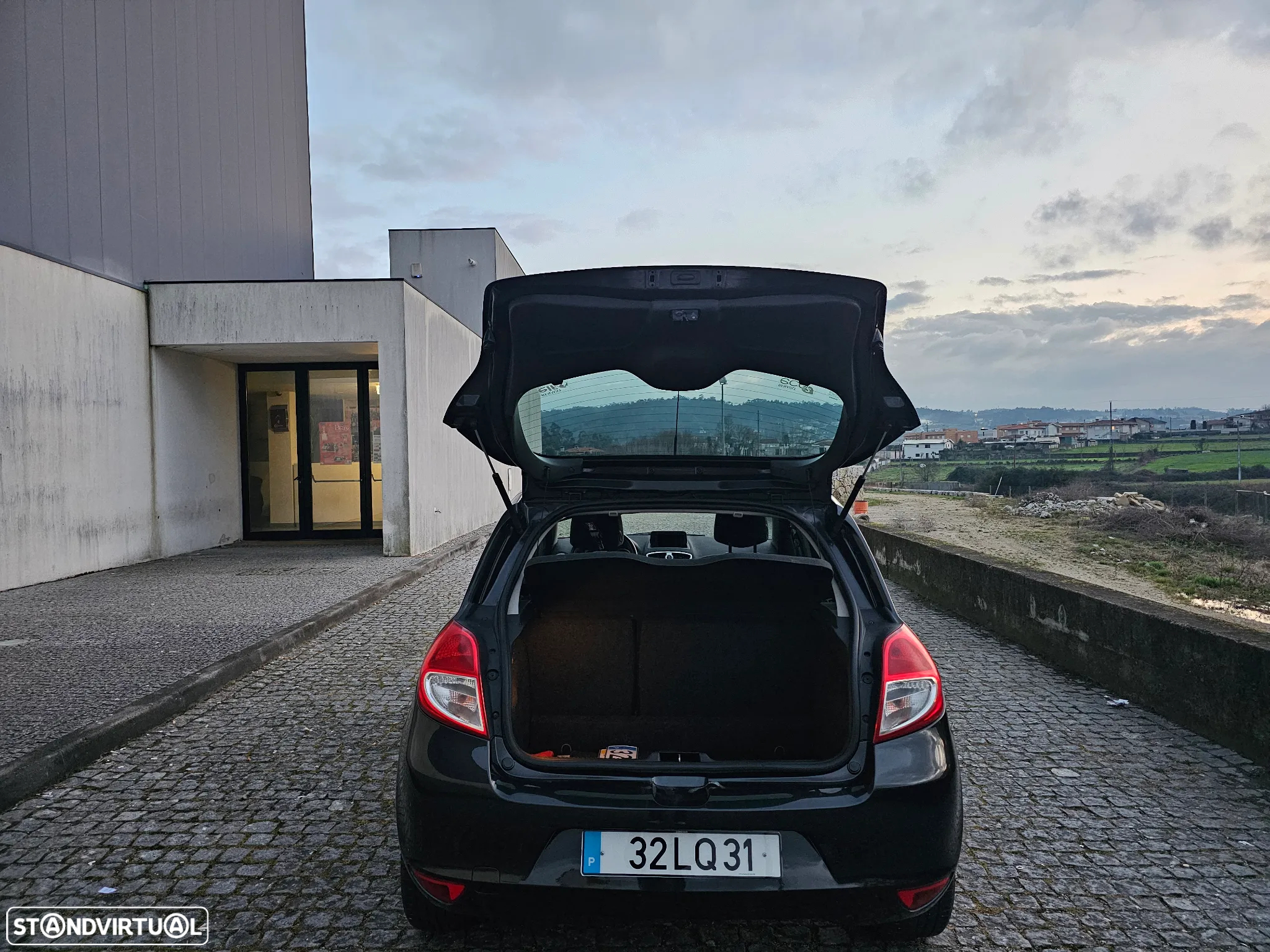 Renault Clio 1.2 16V Dynamique S - 17
