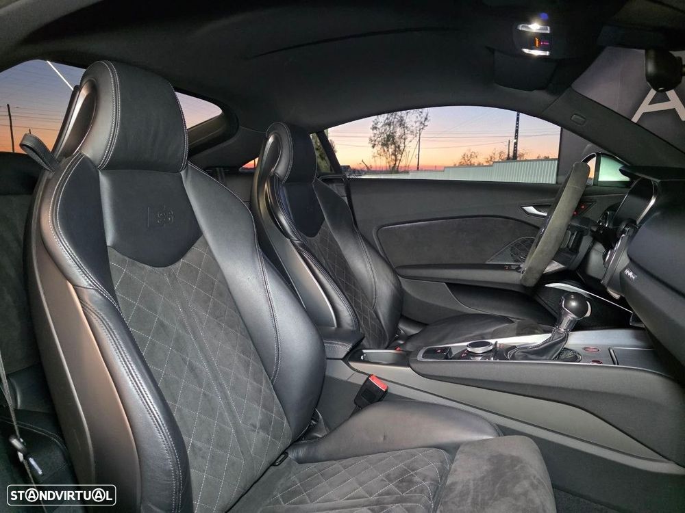 Audi TTS Coupé 2.0 TFSi quattro S Tronic - 4