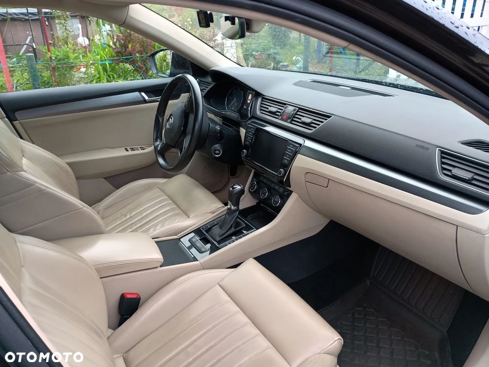 Skoda Superb 1.6 TDI DSG Style - 15