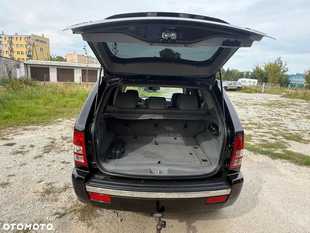 Jeep Grand Cherokee 5.7 V8 HEMI Automatik Limited - 23