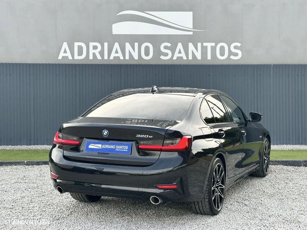 BMW 320 - 7