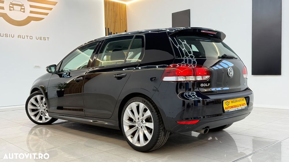 Volkswagen Golf - 14