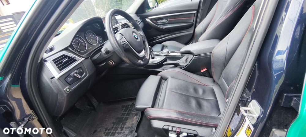 BMW Seria 3 320i Sport Line - 22