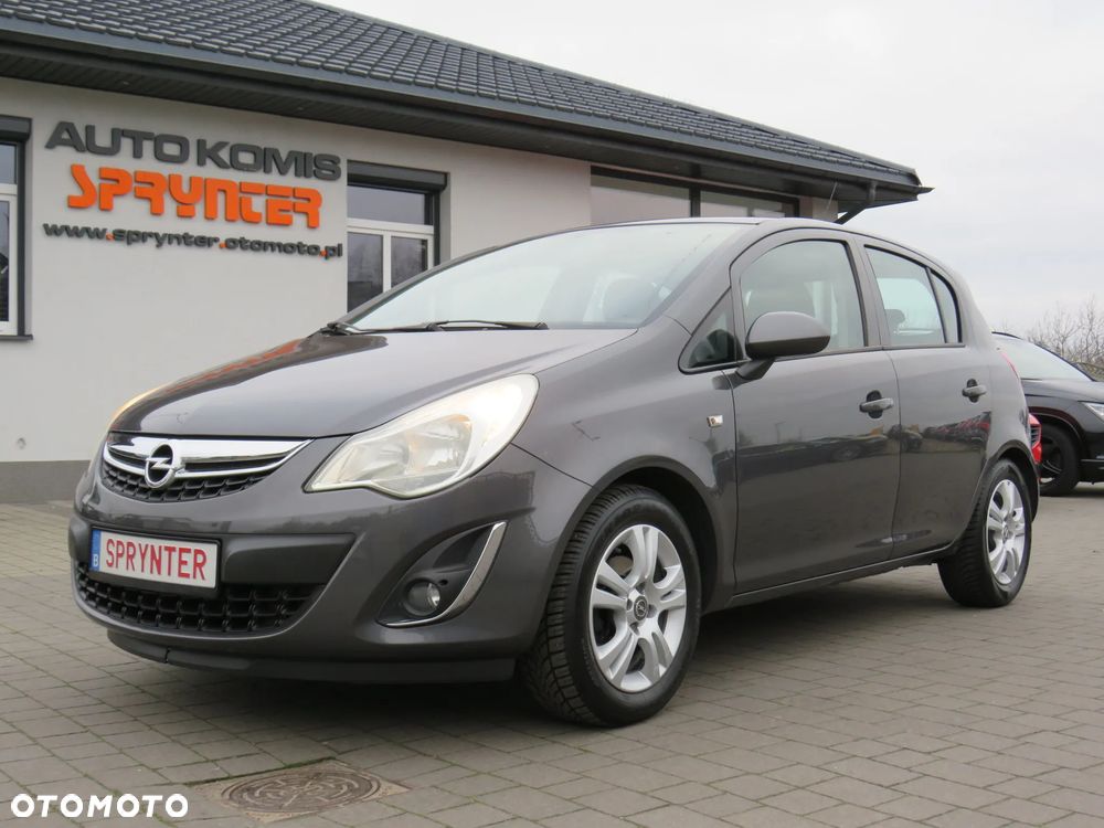 Opel Corsa 1.2 16V Cosmo - 3