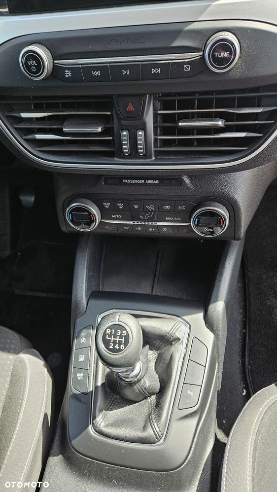 Ford Focus 1.5 EcoBlue STart-Stopp-System TREND - 11