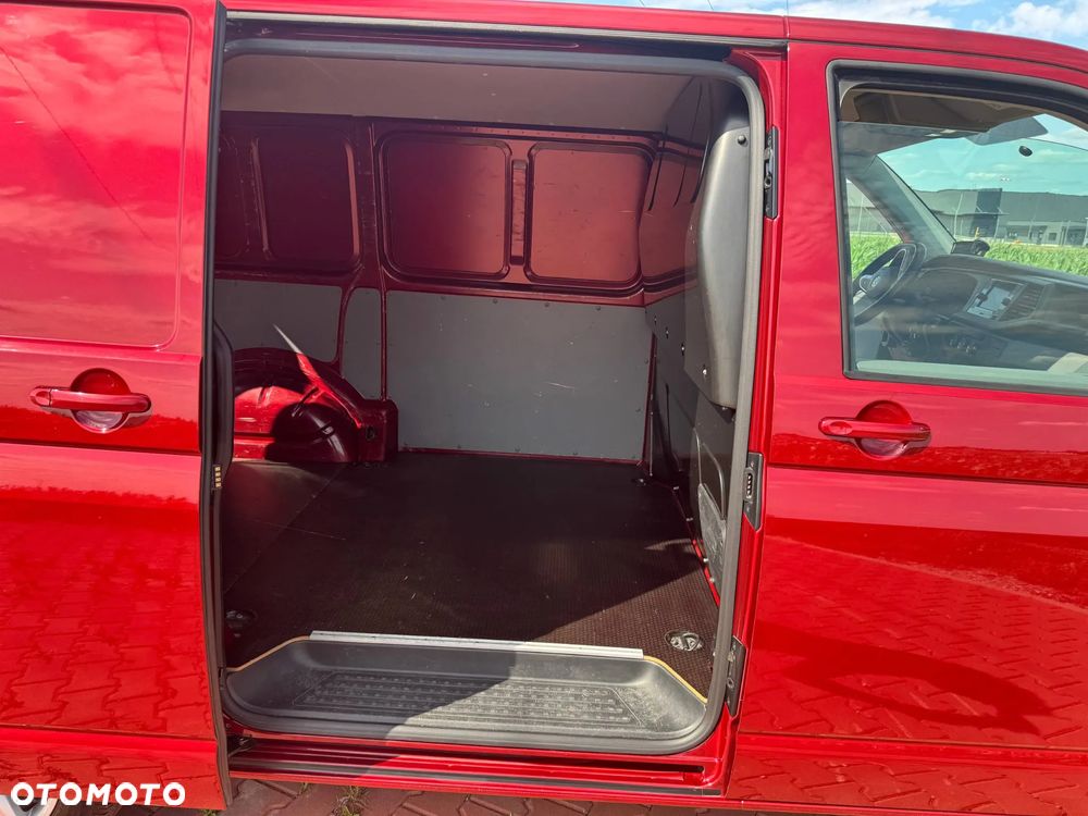 Volkswagen Transporter L1H1 DSG - 27