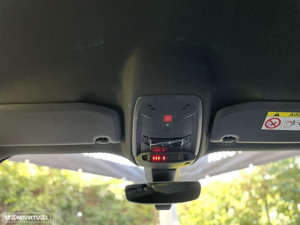 Peugeot e-2008 50 kWh GT - 20
