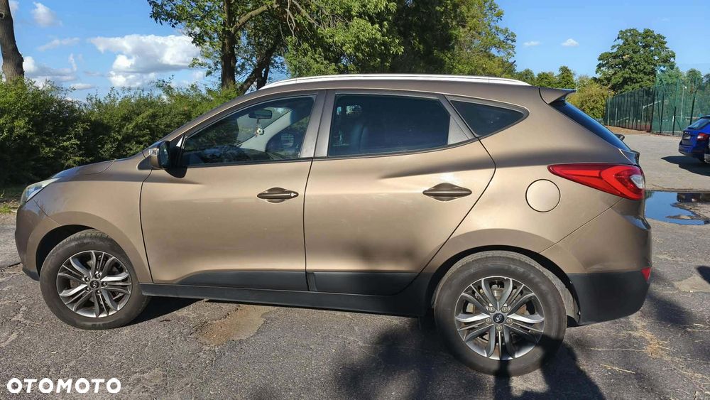 Hyundai ix35 1.6 2WD Fifa World Cup Edition - 4
