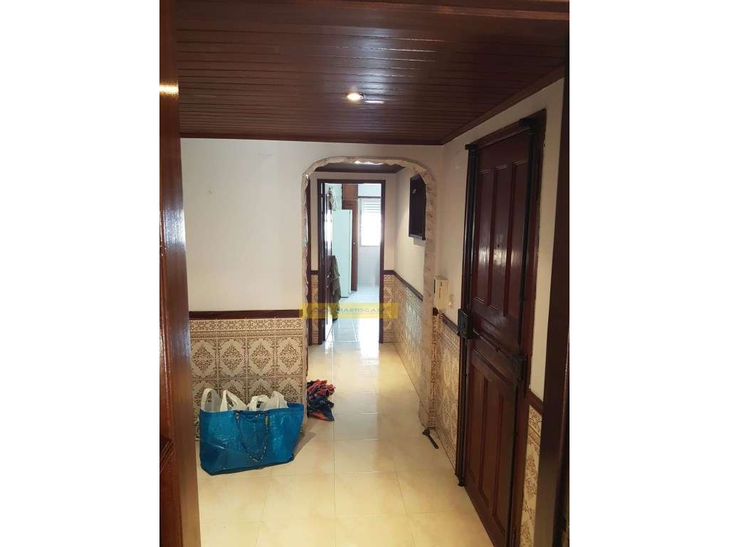 Arrenda Duplex T4 na Tapada das Mercês - Mem Martins - Grande imagem: 2/24