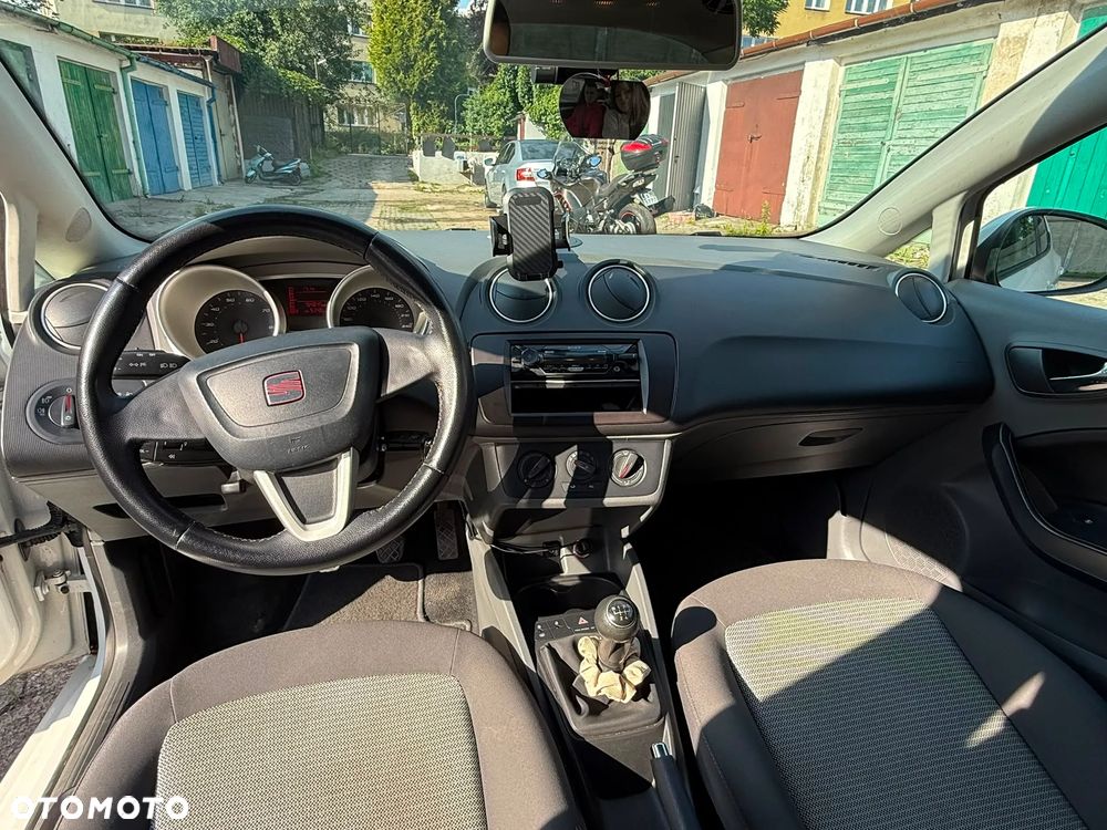 Seat Ibiza 1.4 16V Reference - 8