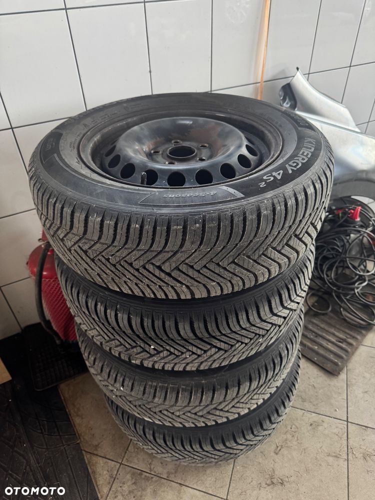 Volkswagen Golf 1.4 MATCH - 17