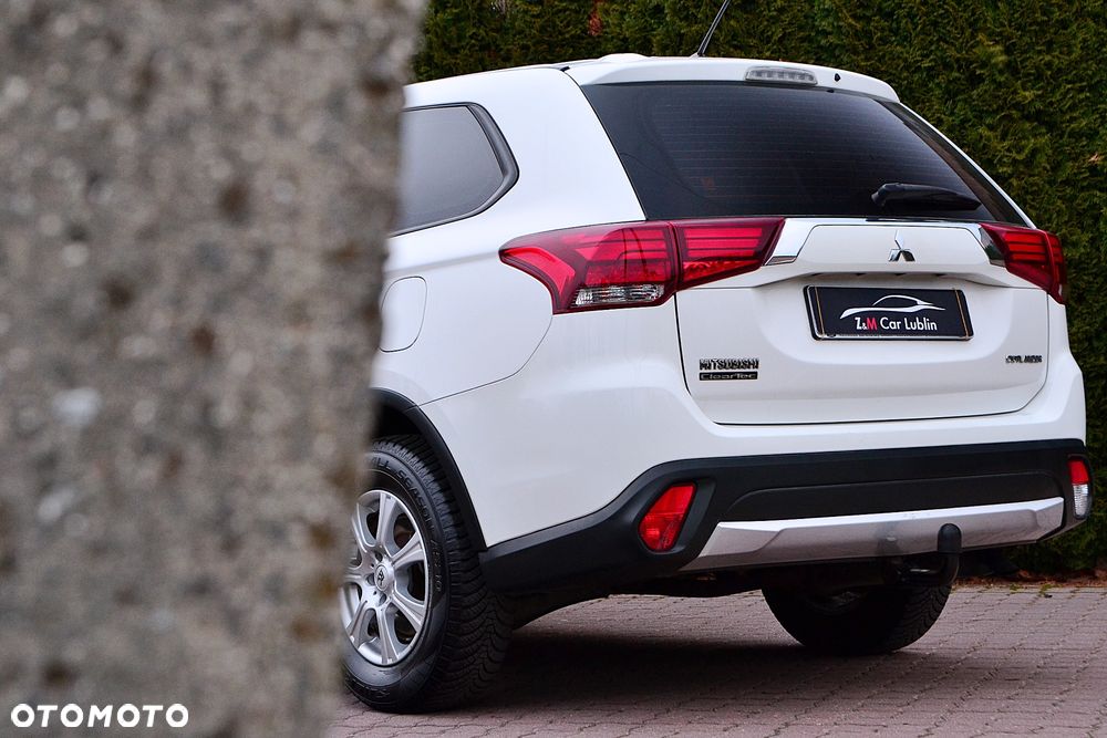 Mitsubishi Outlander 2.0 2WD Edition 100 - 11