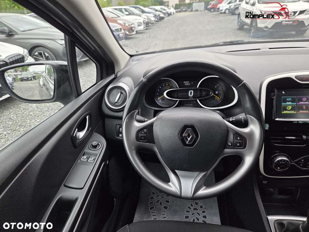Renault Clio - 15