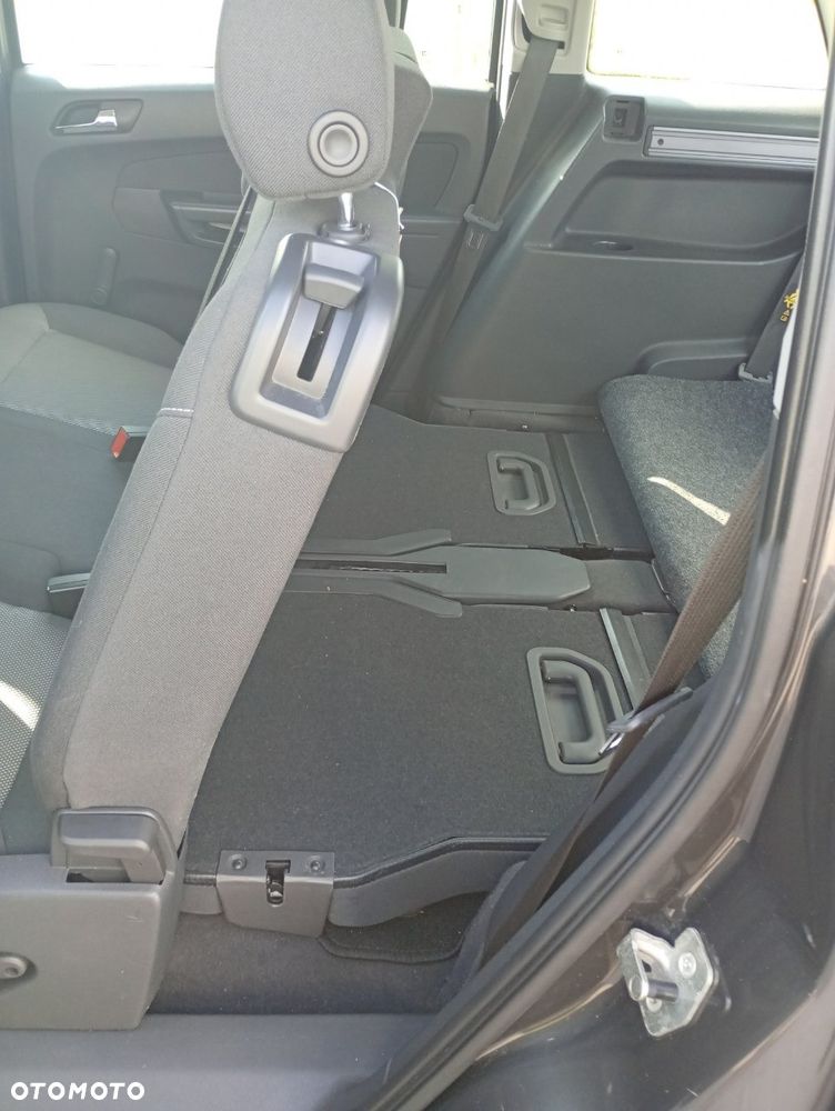 Opel Zafira 1.8 Cosmo - 14