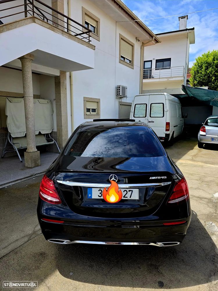 Mercedes-Benz E 220 d AMG Line - 4