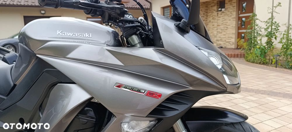Kawasaki Ninja 1000 SX - 32