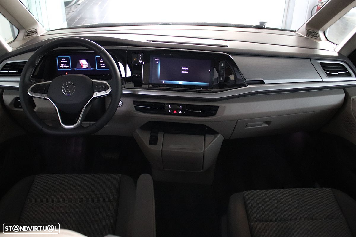 VW Multivan 1.5 TSI Life DSG - 8
