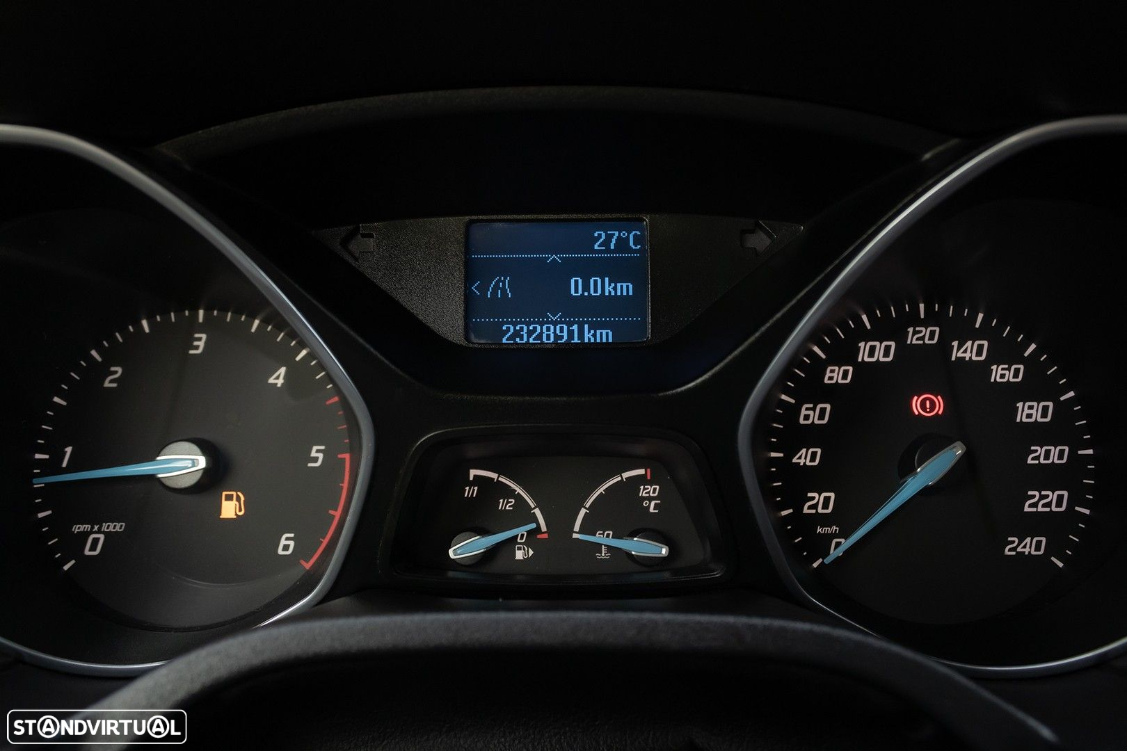 Ford Focus SW 1.6 TDCi Trend - 14