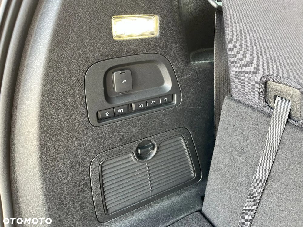 Ford S-Max 2.0 TDCi 4WD Titanium PowerShift - 27