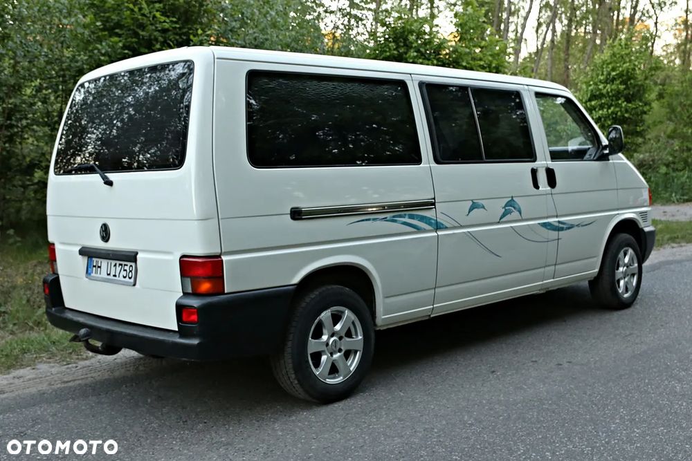 Volkswagen Multivan - 22