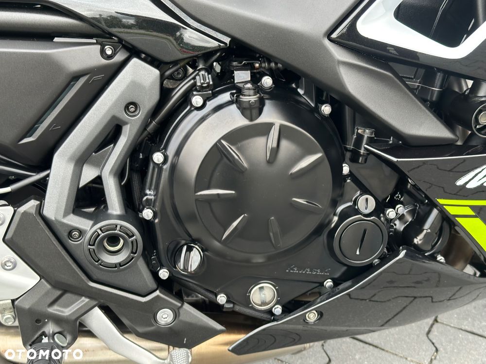Kawasaki Ninja - 14