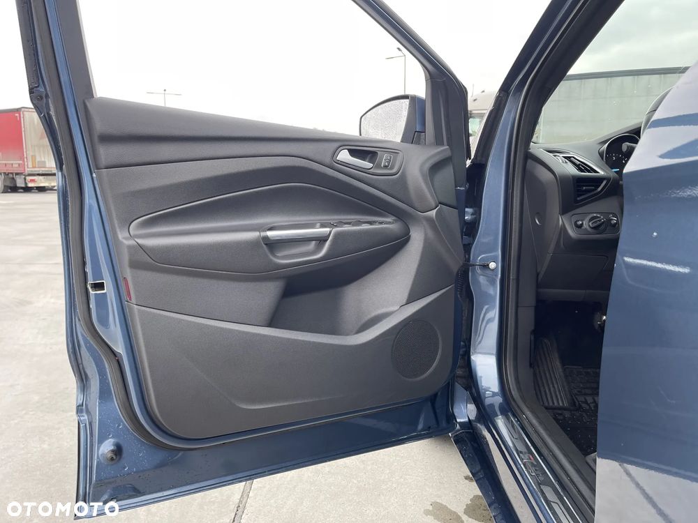 Ford Kuga 2.0 TDCi AWD ST-Line - 10