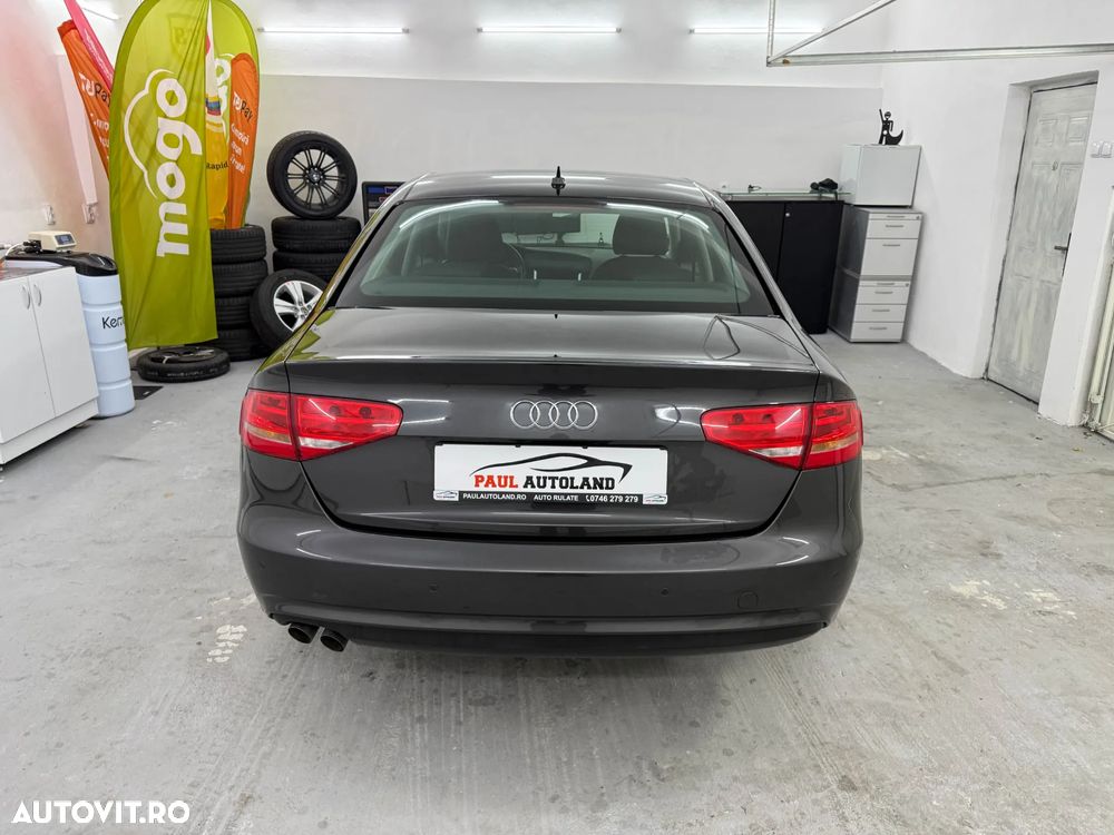 Audi A4 2.0 TDI DPF Attraction - 31